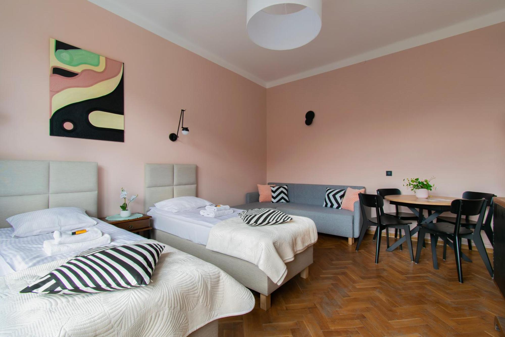 Central Apartments Warszawska Street Krasków Εξωτερικό φωτογραφία